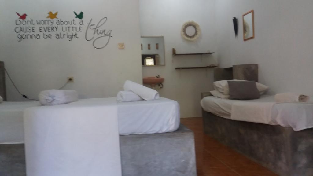 Three Little Birds Homestay Gili Trawangan Exterior foto